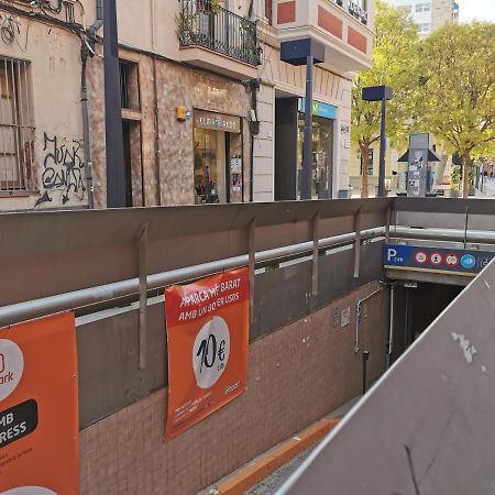 Dos Habitaciones Dobles En Apartamento Confortable L'Hospitalet de Llobregat Exterior foto